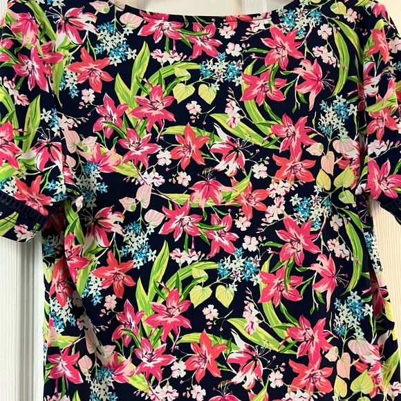 EUC Rafaela Floral Print Shirt - size M - Picture 3 of 6